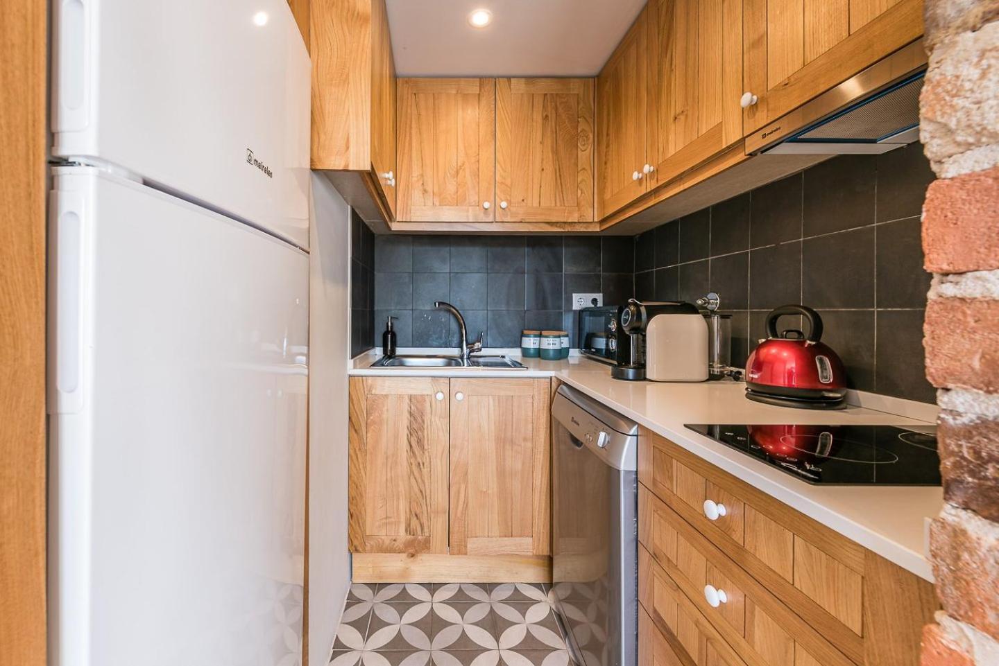 Guestready - Crayon Walls Apts OOporto Esterno foto