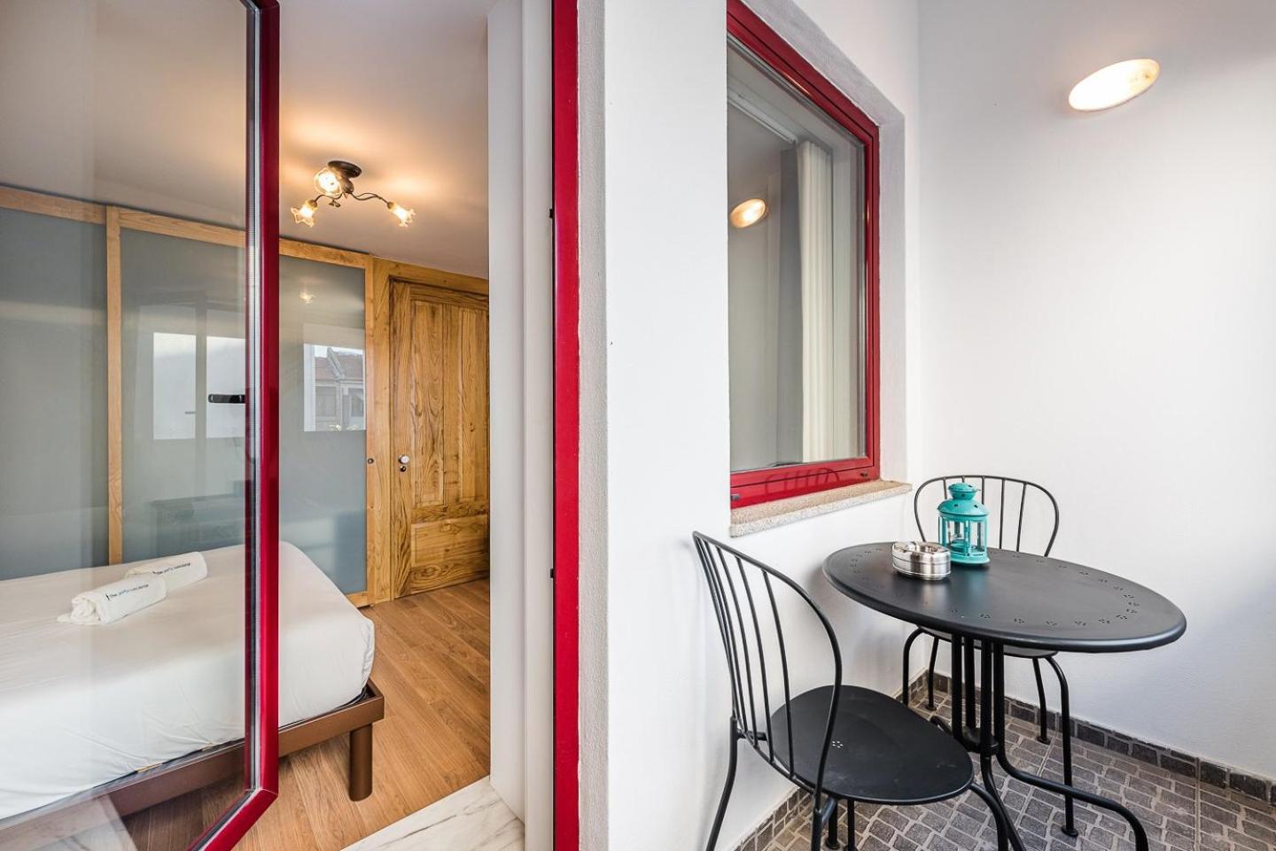 Guestready - Crayon Walls Apts OOporto Esterno foto